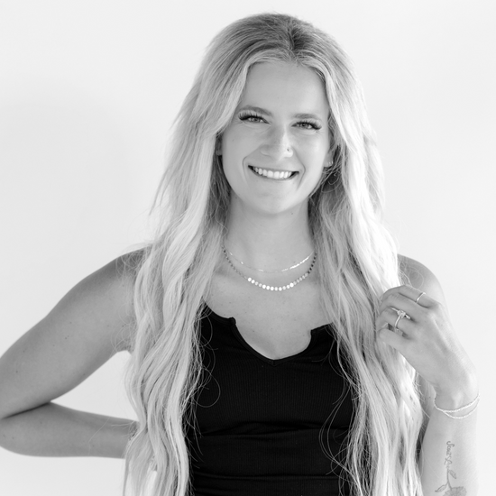 Gretchen permanent jewelry artist Grand Rapids, Michigan Lakuna Links